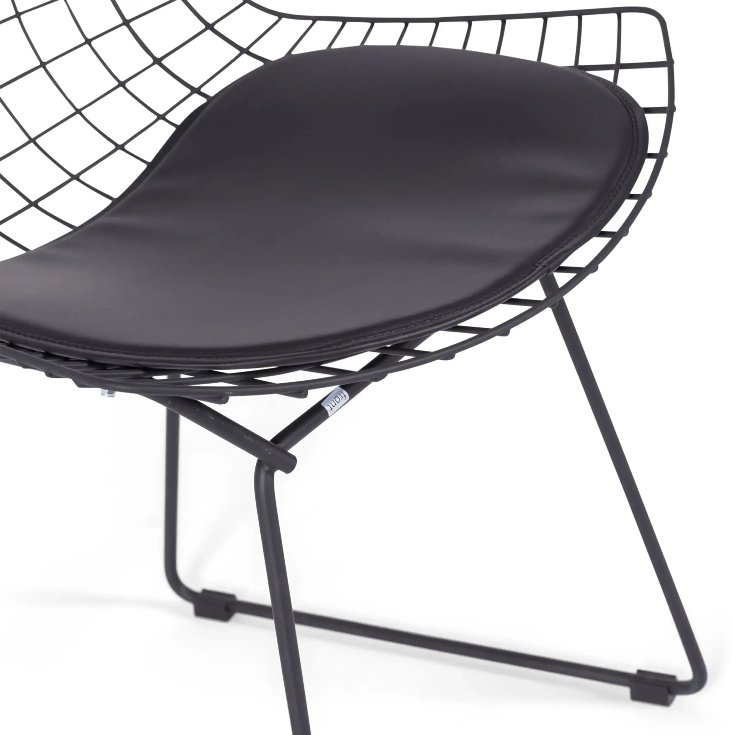 Replica Bertoia tuoli mustasta teräksestä - metallituolit - MuebleDesign