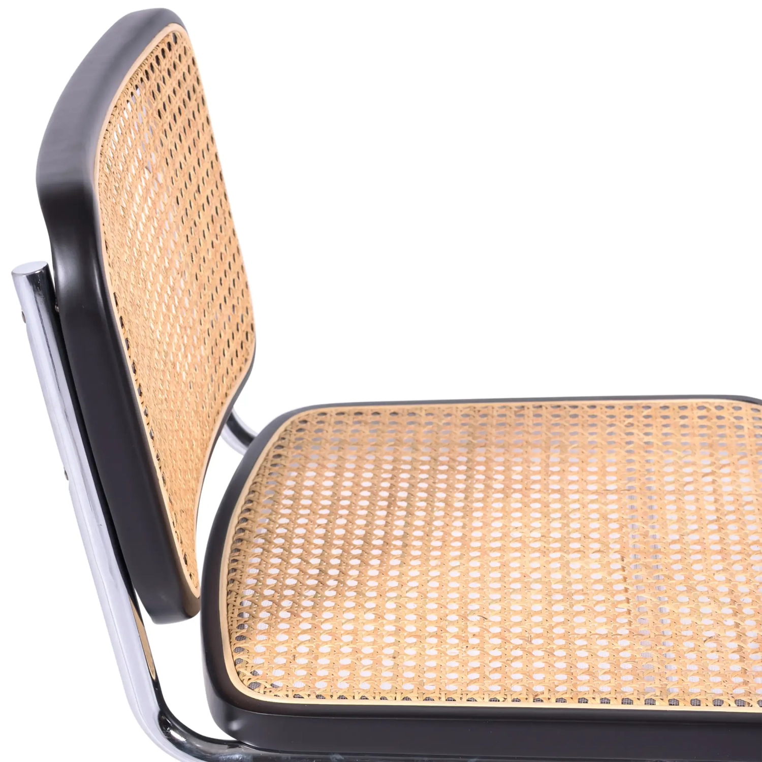 Chair Cesca economical chair in steel, beech and rattan 🪑 | Mueble Design