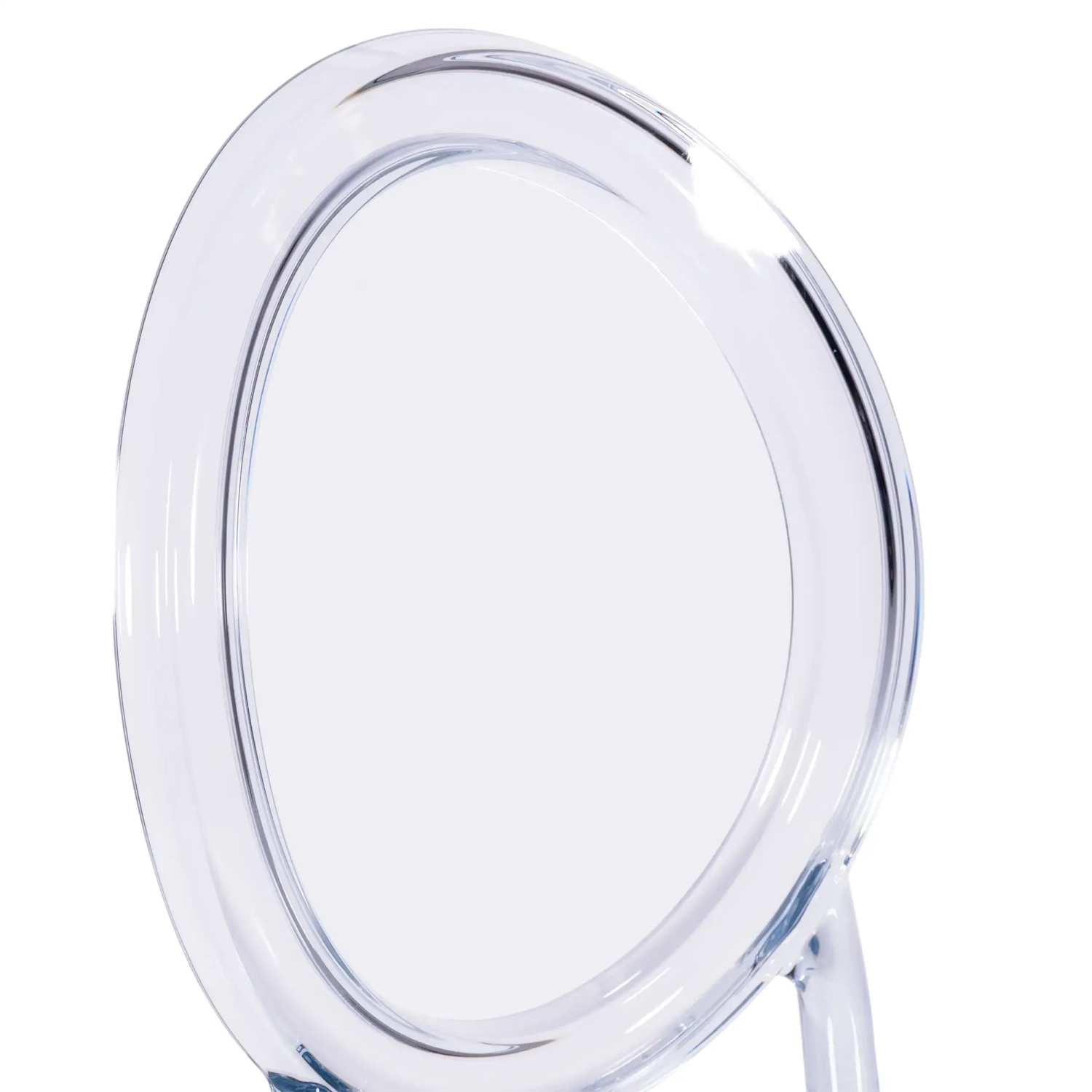 Cadeiras transparentes Isabelle Ghost - Cadeiras de plástico - Mueble Design