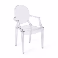 Réplica de la silla Louis Ghost de Phillipe Starck