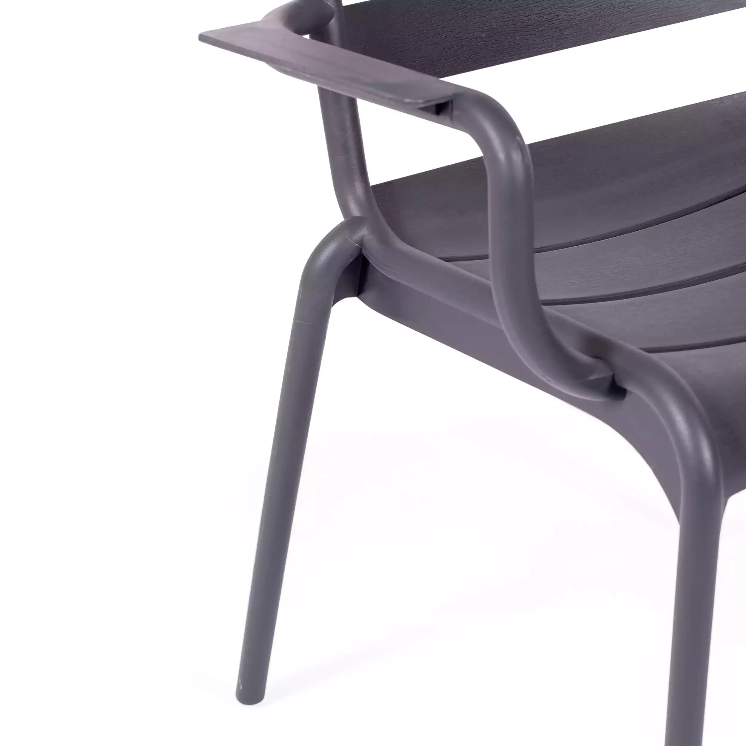 Chaise Karen adaptée à l'extérieur - Chaises en plastique - Meubles Concept