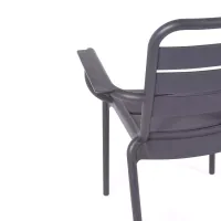 Chaise Karen adaptée à l'extérieur - Chaises en plastique - Meubles Concept