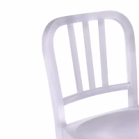 Réplique du tabouret de l'armée de terre en aluminium - design industriel iconique