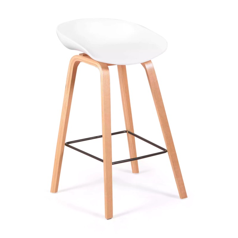 Obtenha o banquinho de madeira de faia nórdica - Mueble Design