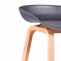 Obtenez le tabouret en bois de hêtre nordique - Meubles Concept