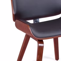 Chaise Nordic en noyer et simili cuir noir | Design scandinave élégant