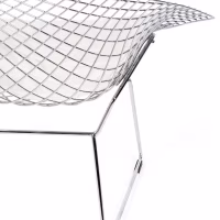 Réplique de la chaise Diamond en acier chromé et coussin en simili-cuir - Collection Bertoia