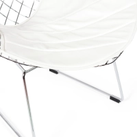 Réplique de la chaise Diamond en acier chromé et coussin en simili-cuir - Collection Bertoia