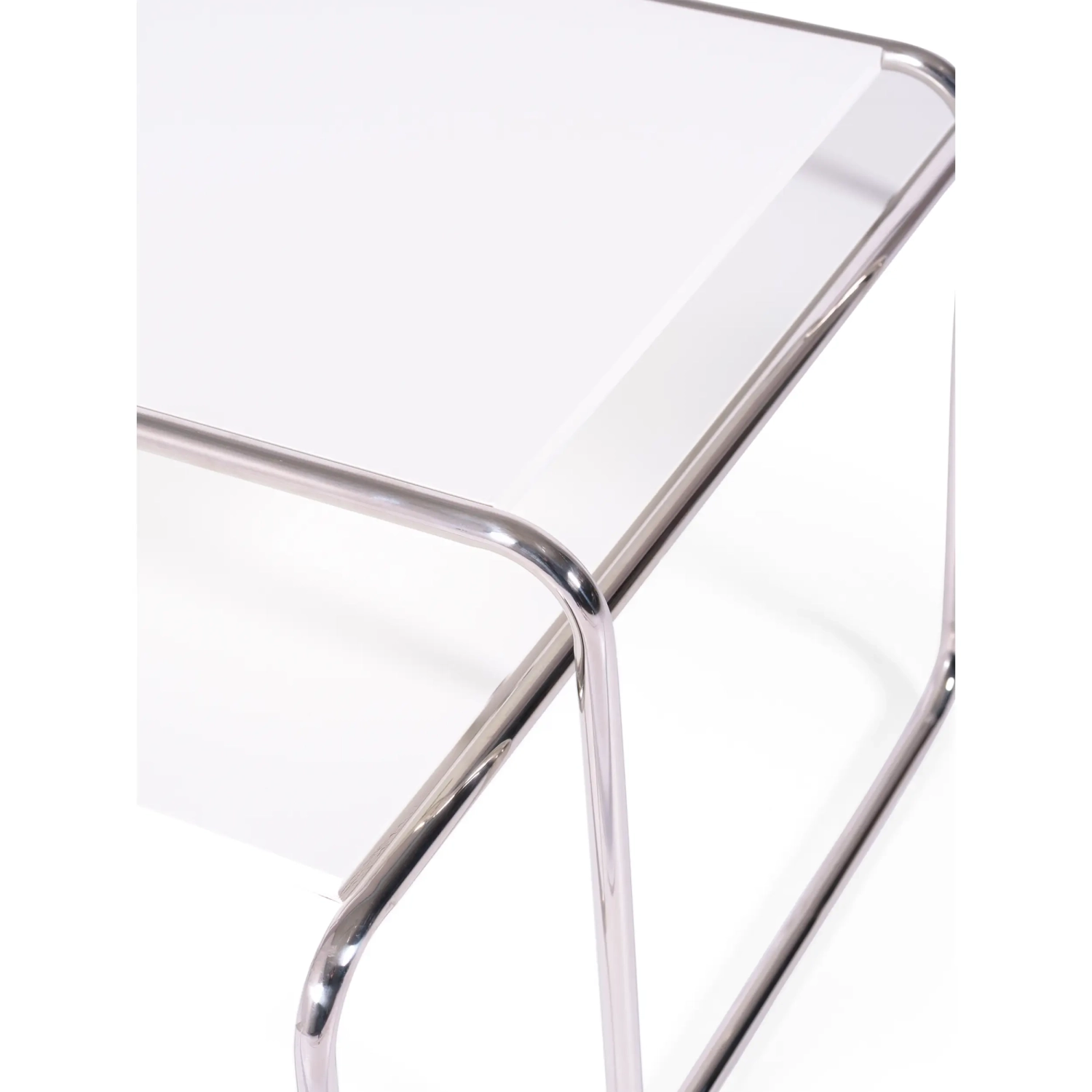 Inspiration set Tables Laccio Breuer | Bauhaus Design | Coffee and side tables