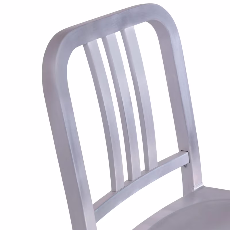 Tabouret Navi Army 66 cm en aluminium | Design industriel élégant