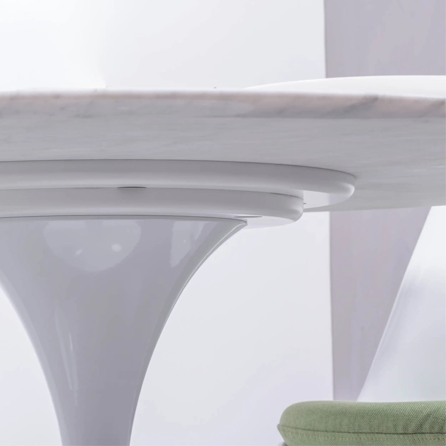 Inspiration Design table Tulip 100Ø in Carrara Marble - Mueble Design