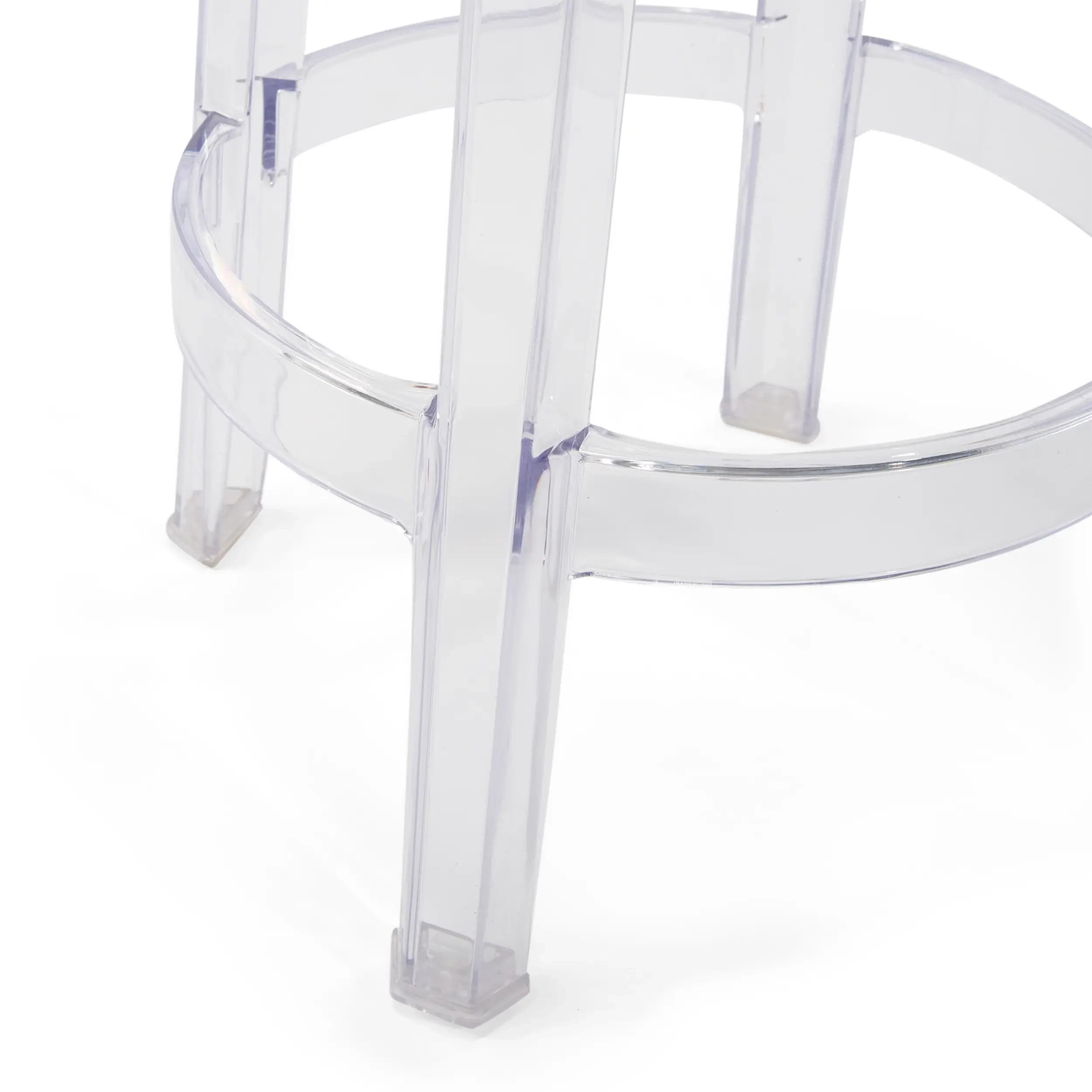 Réplique du tabouret Louis Ghost - Chaises design | Muebledesign