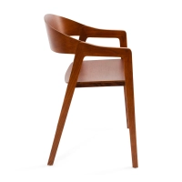 Stol i nordisk ek med armar Soho | Skandinavisk minimalistisk design