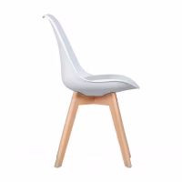 Chaise Tower Verona : design iconique et moderne pour la salle à manger scandinave