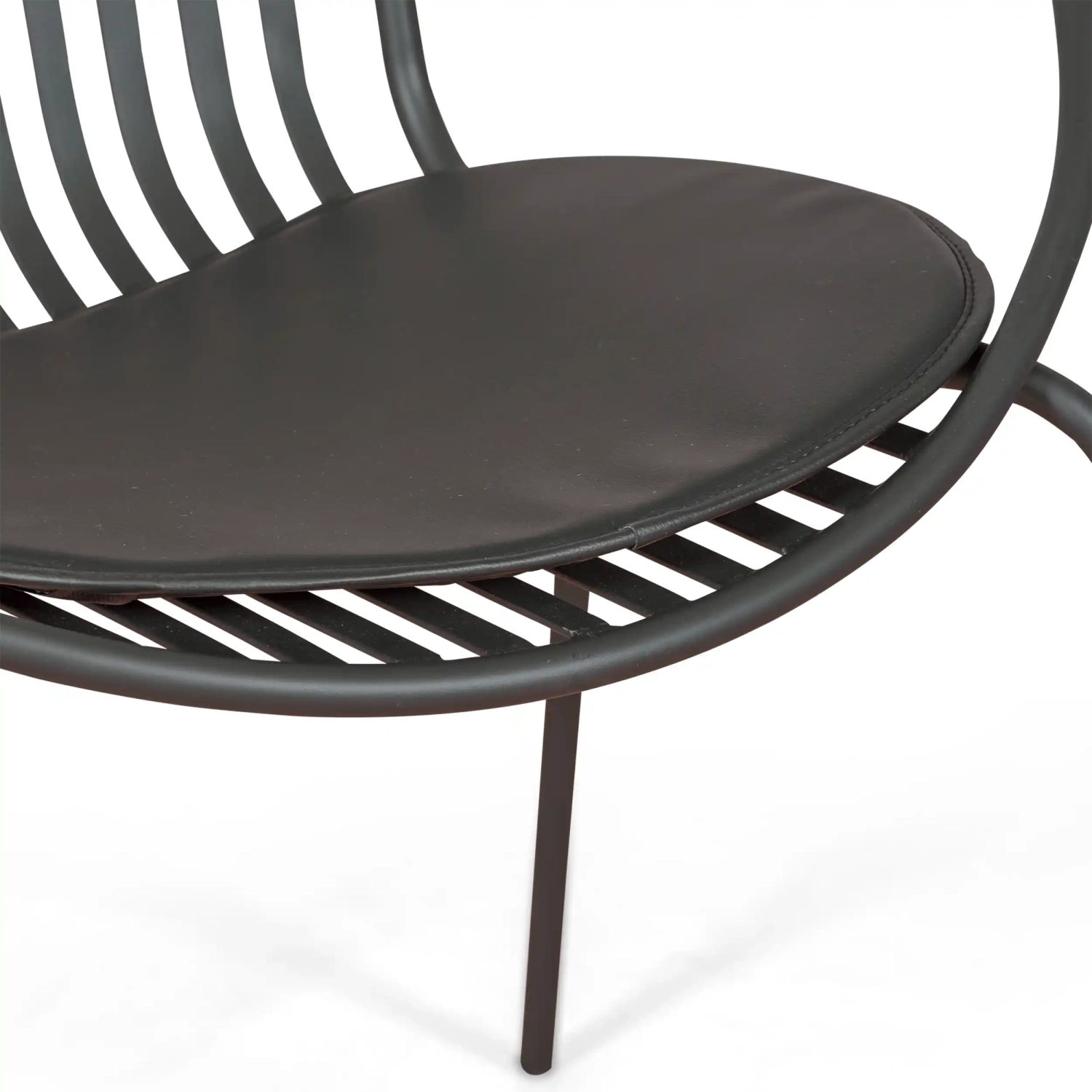 Bali Metal Chair - Sturdy and modern for indoor and outdoor use - Mueble Design