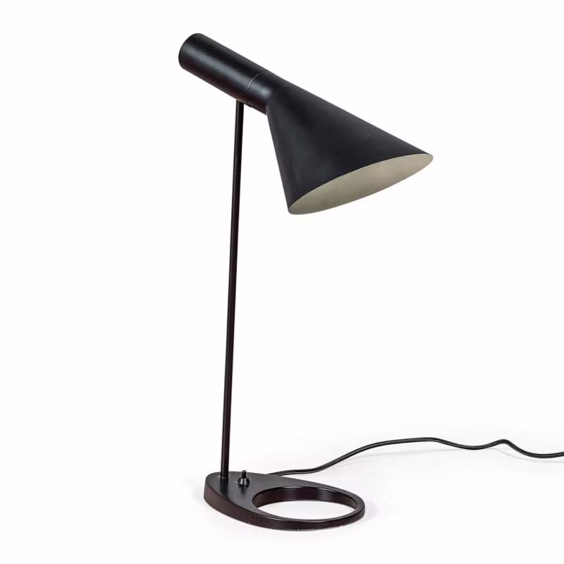 Jhon designer bordslampa