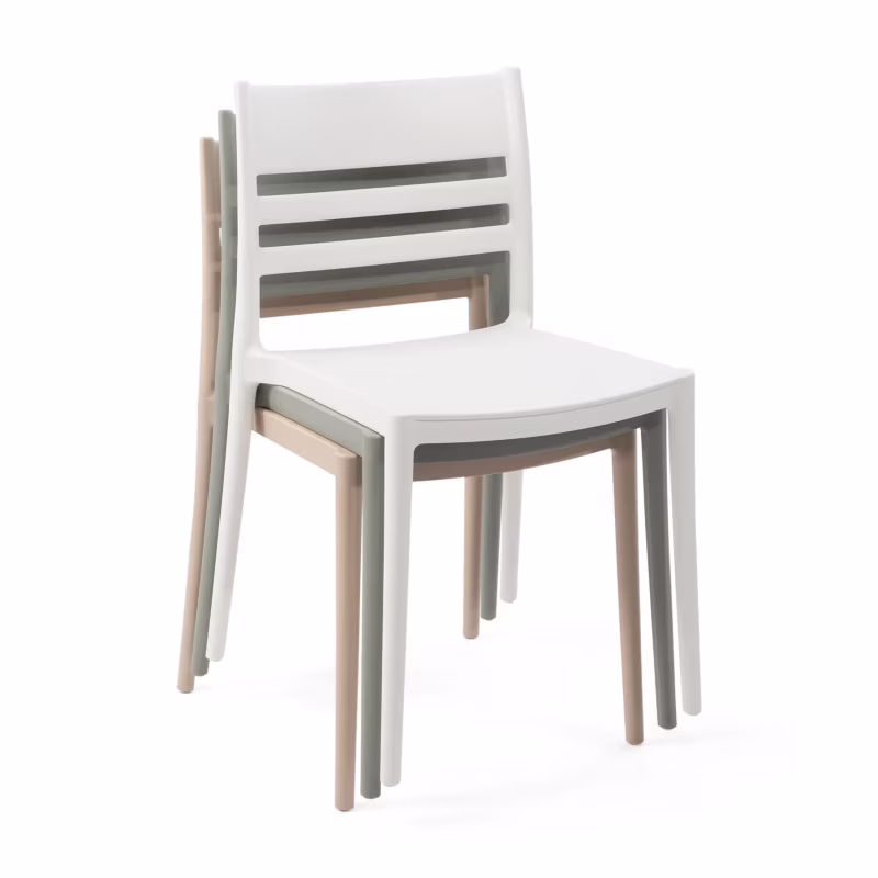 Chaise empilable en polypropylène pour usage extérieur - Creta