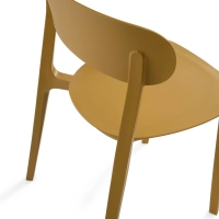 Stapelbar designstol i polypropylen - Sun