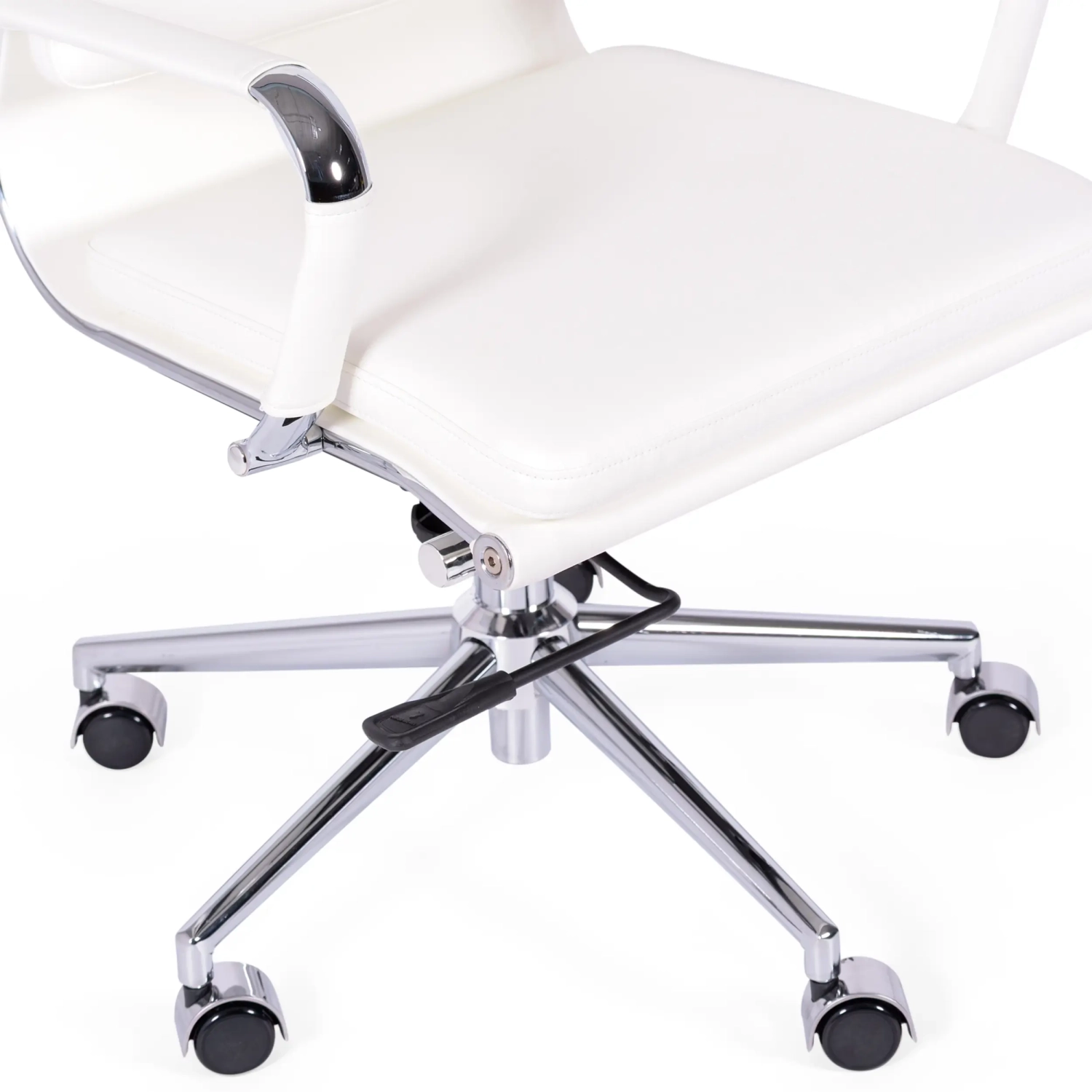 Task Kontorsstol i italienskt läder med hög rygg och elegant design