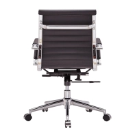 Silla de oficina Task de cuero italiano con respaldo bajo | Estilo y confort