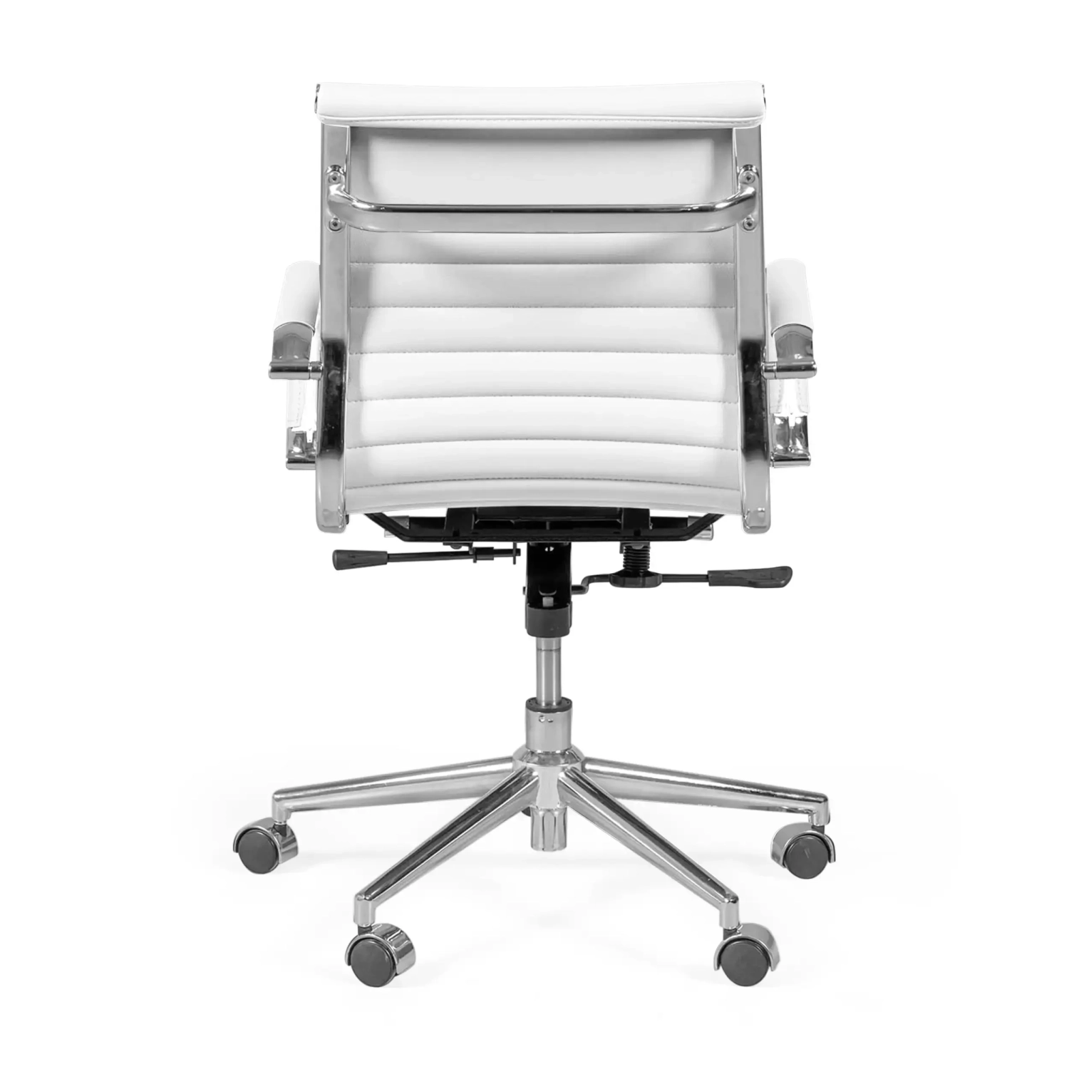 Cadeira de escritório em pele italiana com encosto baixo para tarefas | Estilo e conforto