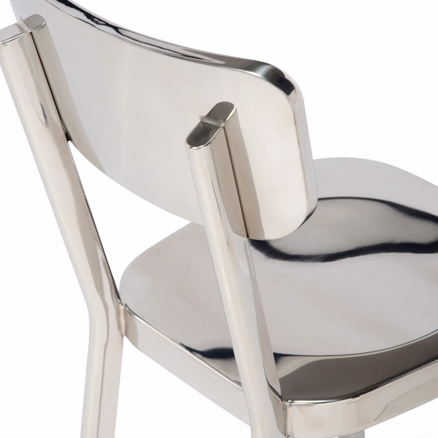 Chaise Delawere en acier inoxydable : Design industriel élégant