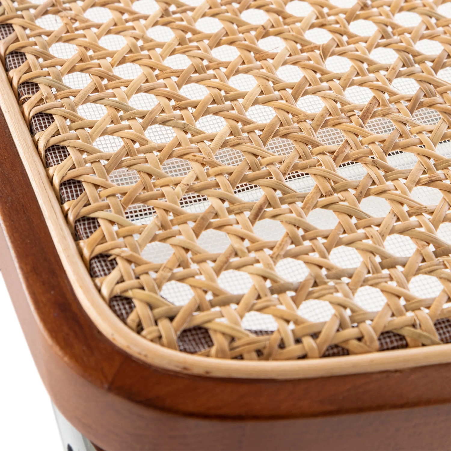 Chaise Lucio en rotin naturel avec piètement en porte-à-faux