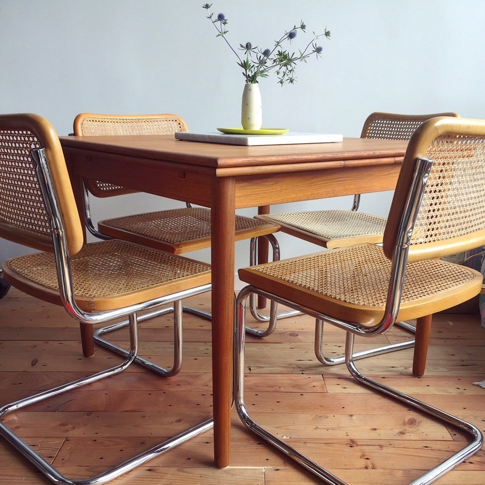Réplique de la chaise Cesca du designer Marcel Breuer