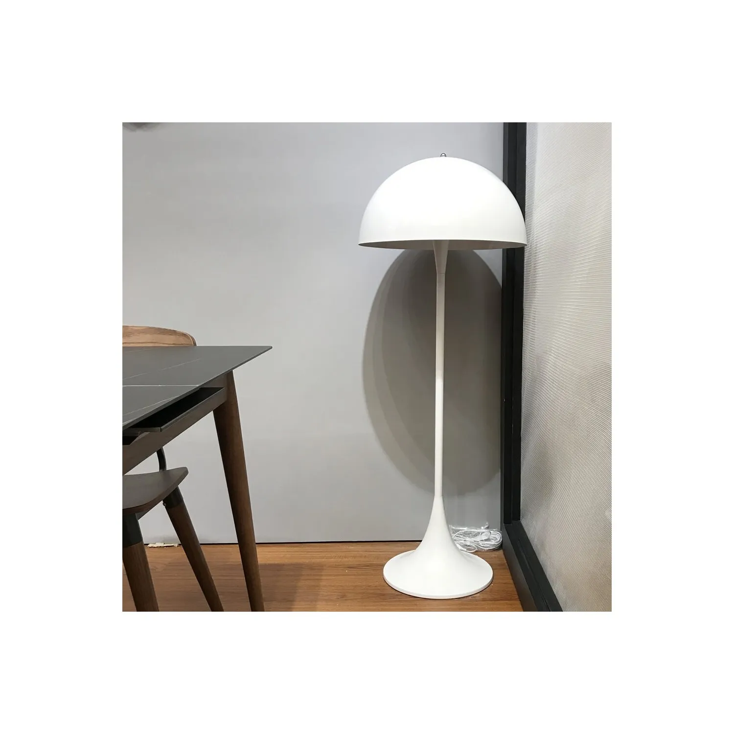 Replica of the Phantella floor lamp by Verner Panton