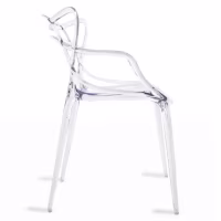 Inspiration chaise Masters transparente du célèbre designer Philippe Starck