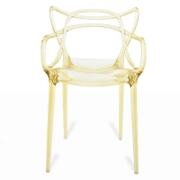 Inspirazione sedia trasparente Masters dell'acclamato designer Philippe Starck