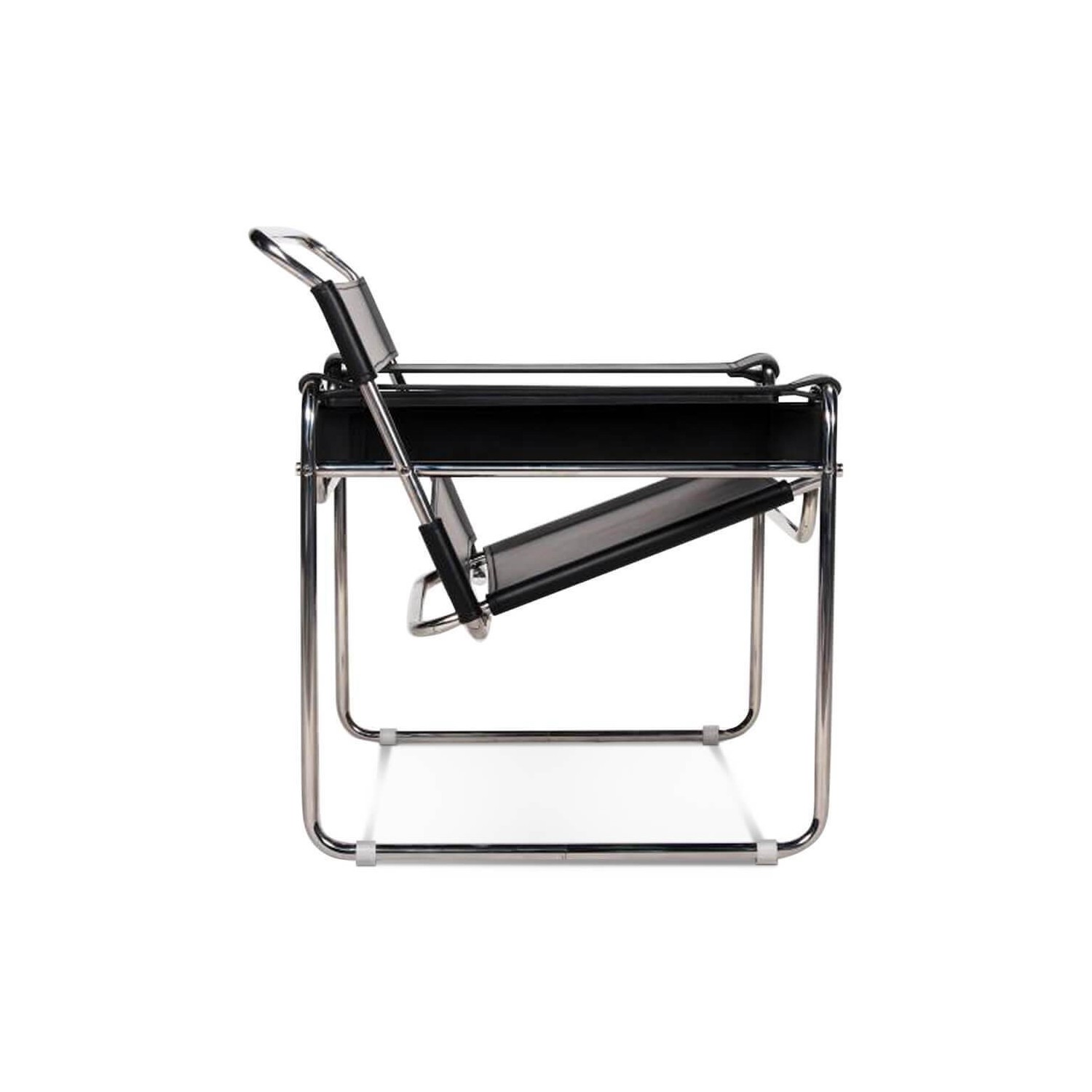 Réplica da cadeira design Wassilly Chair em couro