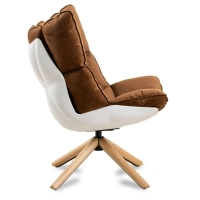 Poltrona Space Design con poggiapiedi  La poltrona di design Space con poggiapiedi è uno dei nostri modelli più sorprendenti e s