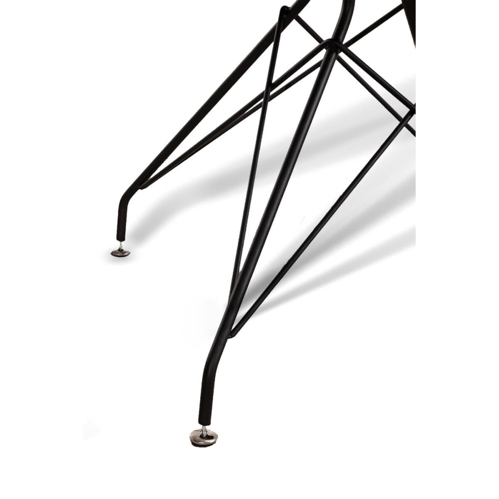 Chaise en métal Meridian adaptée pour l'extérieur