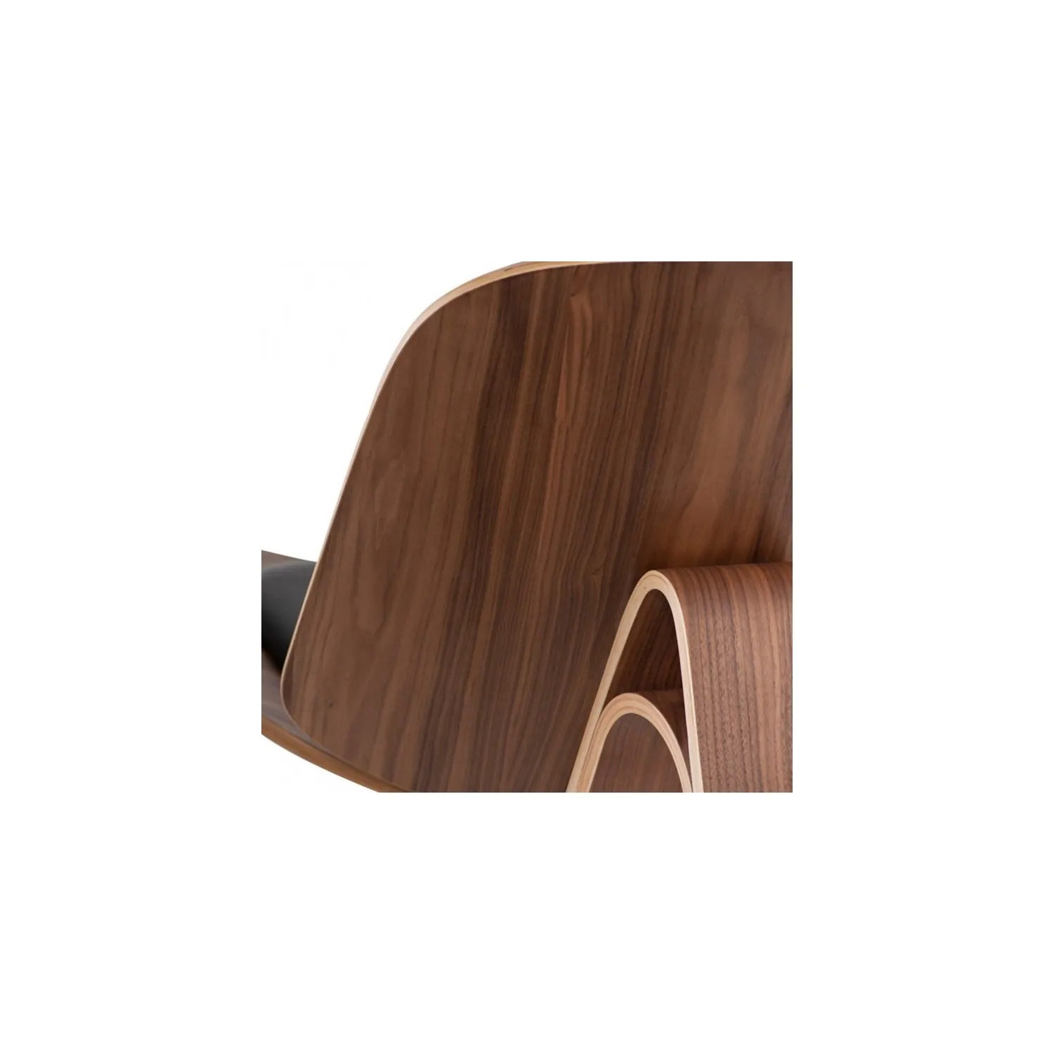 Réplique de chaise Shell Ch07 en bois de noyer