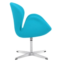 Replica della Swan Chair in cashmere di Arne Jacobsen