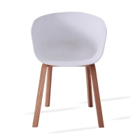 Daxer Nordic Chair in beukenhout met Scandinavische stijl