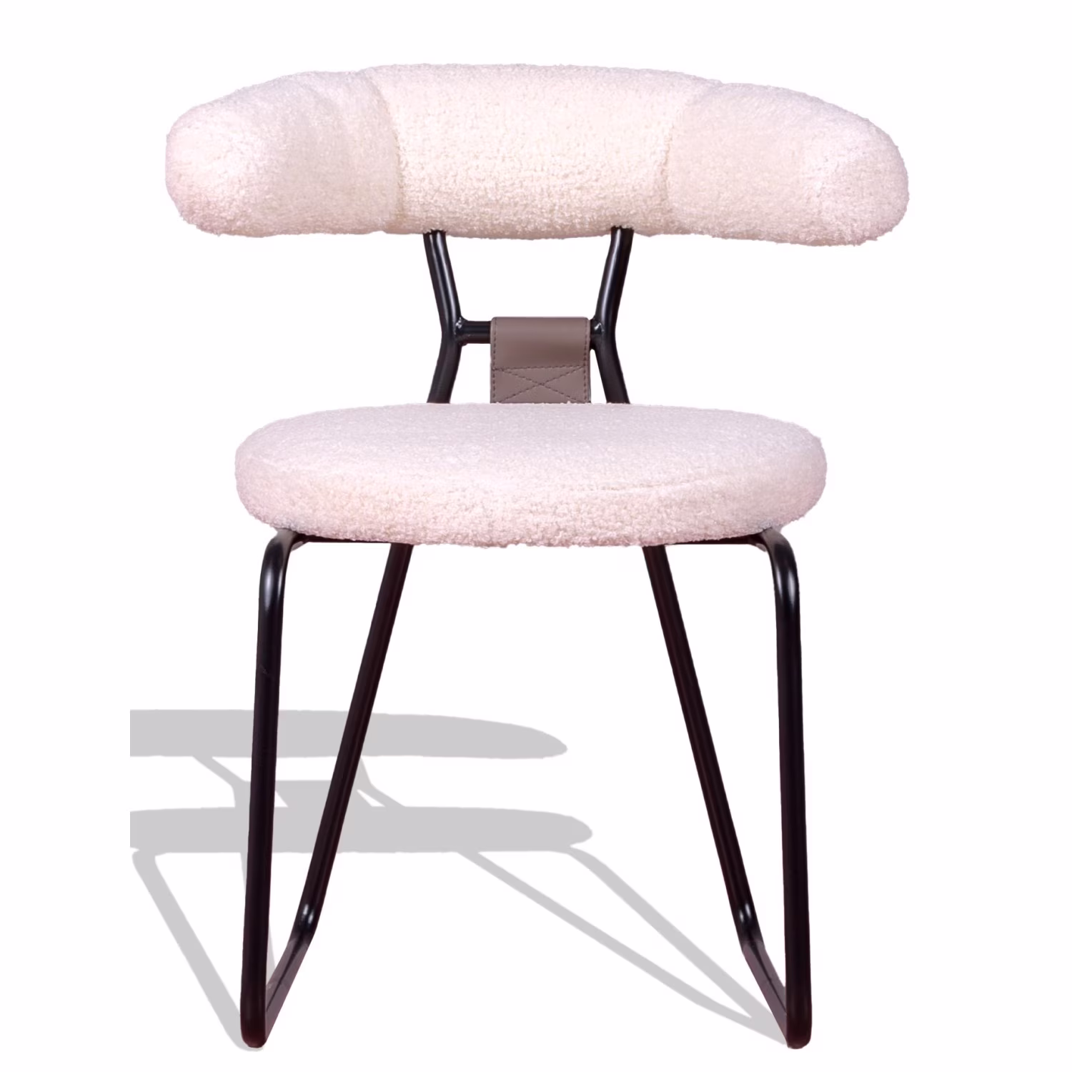 Chaise design Oxford tapissée en bouclé